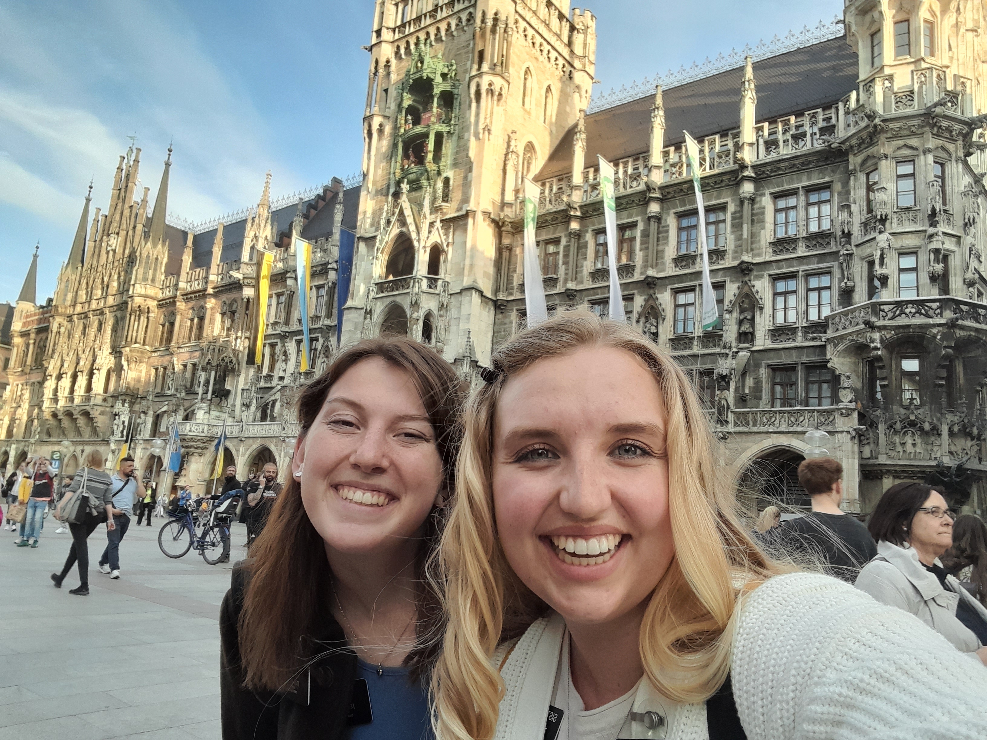 building comp selfie